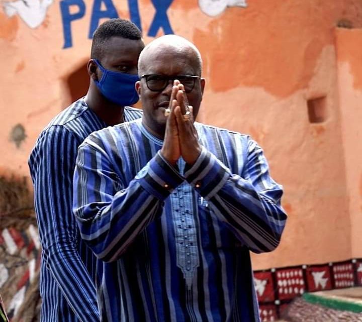 En direct : le président du Burkina Faso, Roch Kaboré, détenu par des soldats mutins