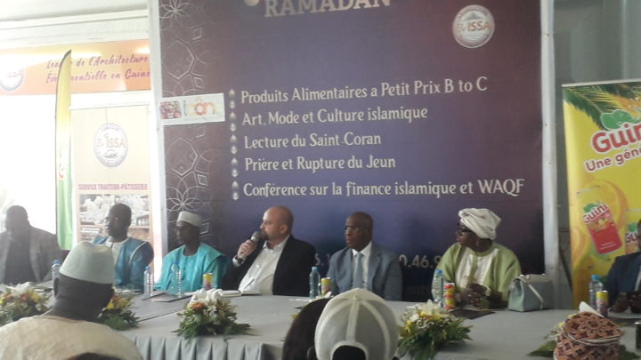 Une foire du Ramadan au Chapiteau pour les Musulmans