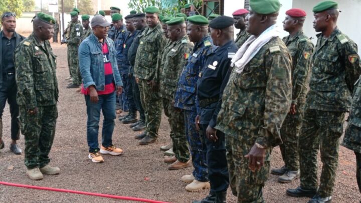 GAOUAL/DRAME DE KOUNSITEL : LE MINISTRE OUSMANE GAOUAL DIALLO ÉCHANGE AVEC LES ACTEURS LOCAUX