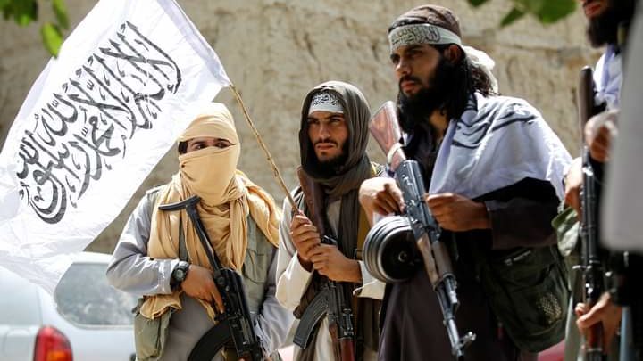La Russie aide l’armée du Tadjikistan alertée par l’avancée des talibans en Afghanistan