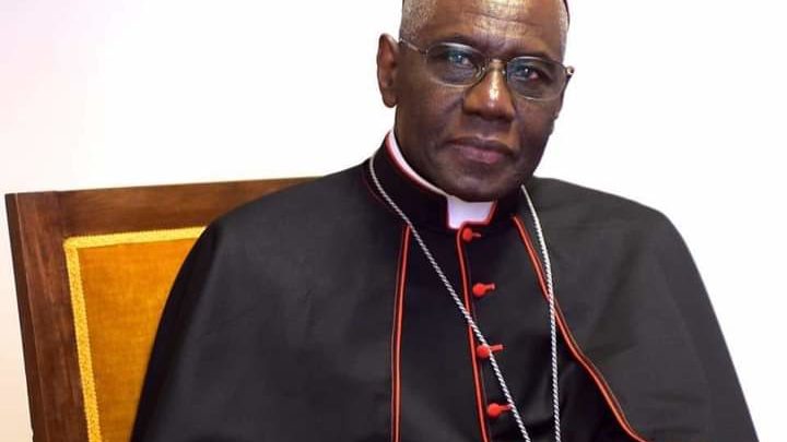 Cardinal Robert Sarah n’est pas d’accord avec deux décisions de Doumbouya