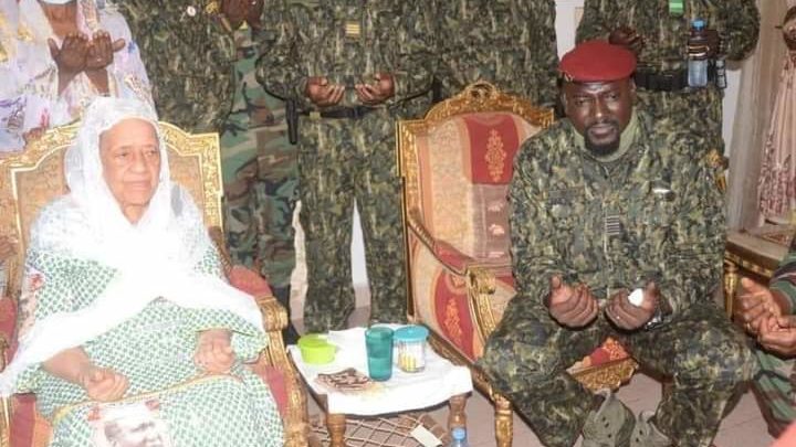 En Guinée, Doumbouya apporte un soutien de principe à son homologue malien Assimi Goïta