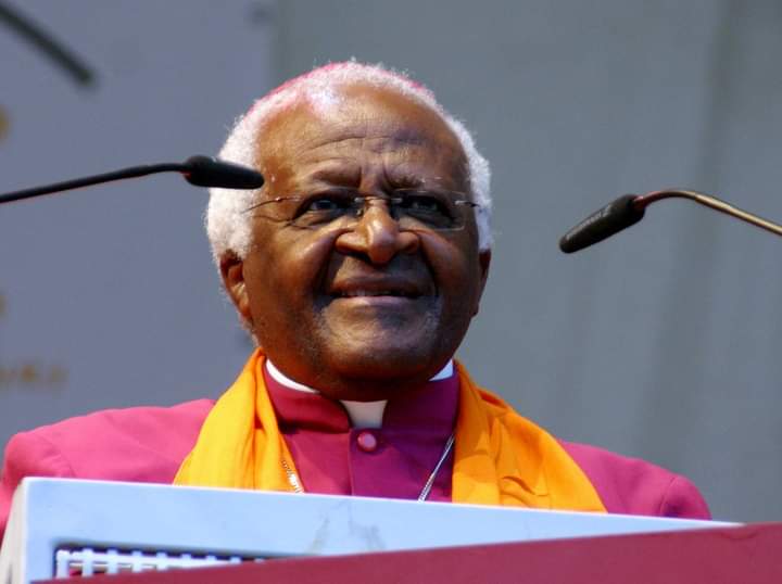 Afrique du Sud: l’archevêque Desmond Tutu est mort à l’âge de 90 ans