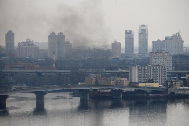 Guerre en Ukraine : Volodymyr Zelinsky réclame « des avions et des systèmes de défense anti-aérienne » devant le Congrès américain