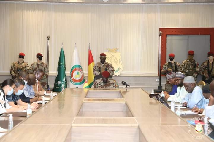 𝗣𝗮𝗹𝗮𝗶𝘀 𝗠𝗼𝗵𝗮𝗺𝗺𝗲𝗱 𝗩 : 𝗟𝗮 𝘃𝗲𝗿𝗶𝘁𝗲 𝗱𝘂 𝗖𝗼𝗹𝗼𝗻𝗲𝗹 𝗠𝗮𝗺𝗮𝗱𝗶 𝗗𝗼𝘂𝗺𝗯𝗼𝘂𝘆𝗮 𝗮𝘂𝘅 𝗰𝗵𝗲𝗳𝘀 𝗱𝗲𝘀 𝗲𝗻𝘁𝗿𝗲𝗽𝗿𝗶𝘀𝗲𝘀 𝗺𝗶𝗻𝗶𝗲𝗿𝗲𝘀