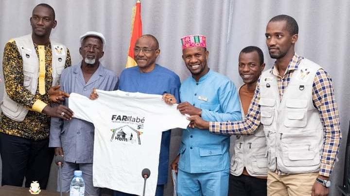 LE PREMIER MINISTRE FÉLICITE SOW BAILO POUR L&rsquo;ENSEMBLE DE SES OEUVRES