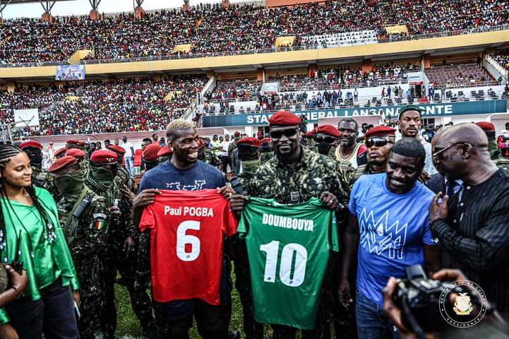 𝗦𝘁𝗮𝗱𝗲 𝗚𝗟𝗖: 𝗜𝗻𝘁𝗲𝗻𝘀𝗲 𝗺𝗼𝗺𝗲𝗻𝘁 𝗱𝗲 𝗖𝗼𝗵𝗲𝘀𝗶𝗼𝗻 𝗲𝗻𝘁𝗿𝗲 𝗚𝘂𝗶𝗻𝗲𝗲𝗻𝘀 𝘀𝗼𝘂𝘀 𝗹𝗲 𝗿𝗲𝗴𝗮𝗿𝗱 𝗮𝗱𝗺𝗶𝗿𝗮𝘁𝗶𝗳 𝗱𝘂 𝗖𝗼𝗹𝗼𝗻𝗲𝗹 𝗠𝗮𝗺𝗮𝗱𝗶 𝗗𝗢𝗨𝗠𝗕𝗢𝗨𝗬𝗔