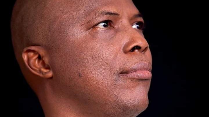 ATTENTION ÇA GLISSE !( Par Siaka Barry )