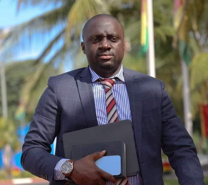 Mory Condé indique avoir dissous le FNDC