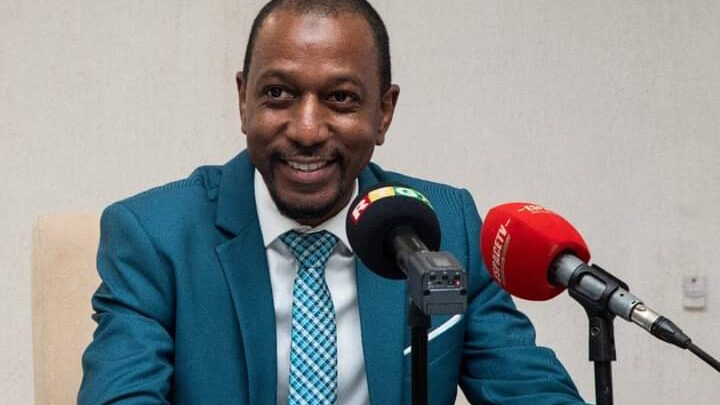 LA CEREMONIE DE PASSATION DE SERVICE ENTRE LE DIRECTEUR DE CABINET SORTANT ET LE DIRECTEUR DE CABINET ENTRANT