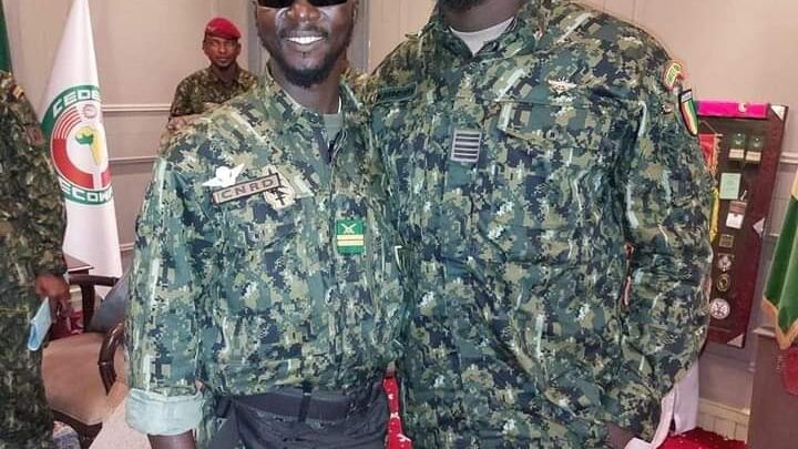 Guinée: journée marquée par une cérémonie mais aussi la colère, un an après le coup d’État