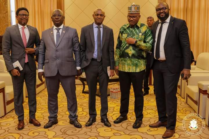 𝐑𝐞𝐦𝐢𝐬𝐞 𝐨𝐟𝐟𝐢𝐜𝐢𝐞𝐥𝐥𝐞 𝐝𝐞𝐬 𝐚𝐭𝐭𝐞𝐬𝐭𝐚𝐭𝐢𝐨𝐧𝐬 𝐚𝐮𝐱 𝐛𝐨𝐮𝐫𝐬𝐢𝐞𝐫𝐬 𝐝𝐞 𝐥𝐚 𝐬𝐞𝐬𝐬𝐢𝐨𝐧 𝟐𝟎𝟐𝟏- 𝟐𝟎𝟐𝟐 𝐝𝐞𝐬 𝐄𝐧𝐬𝐞𝐢𝐠𝐧𝐞𝐦𝐞𝐧𝐭𝐬 𝐩𝐫𝐞-𝐮𝐧𝐢𝐯𝐞𝐫𝐬𝐢𝐭𝐚𝐢𝐫𝐞 𝐞𝐭 𝐓𝐞𝐜𝐡𝐧𝐢𝐪𝐮𝐞