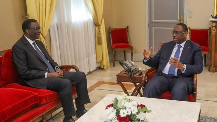 Exclusif] Amnistie de Karim Wade et Khalifa Sall : Macky Sall ouvre la voie…( Seneweb)