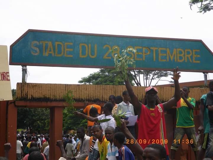 Événement du 28 Septembre 2009: Sankara Kaba( chauffeur de Dadis) a tiré en direction de Cellou Dalein Diallo et blessé son garde du corps qui s’est interposé( Rapport de l’ONU)