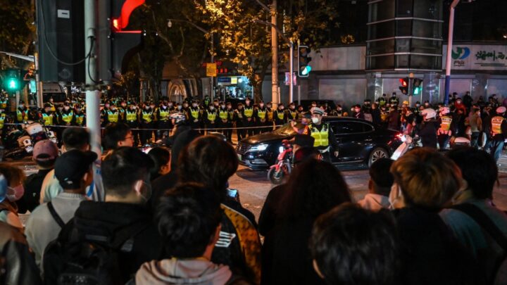Chine. Le gouvernement ne doit pas arrêter les manifestant·e·s pacifiques alors que des manifestations sans précédent éclatent à travers le pays