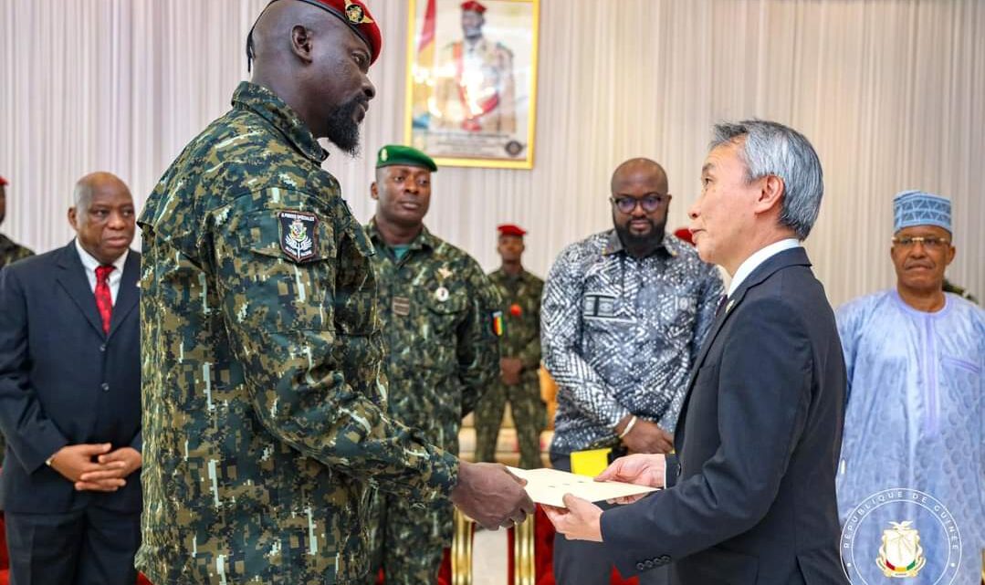 Mamady Doumbouya a inauguré ce mardi le port de Kaporo !