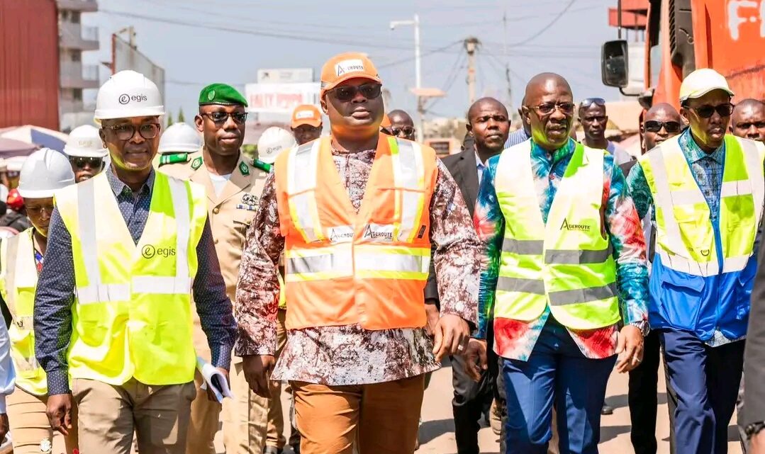 VISITE DE TERRAIN : LE PREMIER MINISTRE S’ASSURE DE L’ÉTAT D’AVANCEMENT DES CHANTIERS