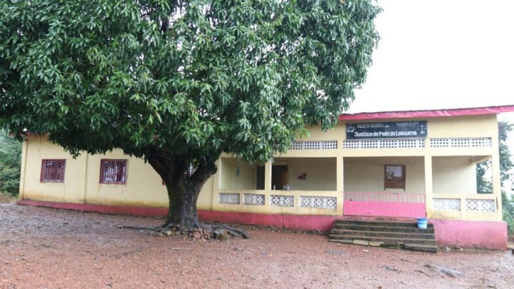 Guinée: les enseignants contractuels menacent de se mettre en grève pour faire valoir leurs droits