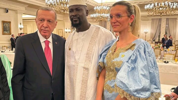 Mamadi Doumbouya va t-il rencontrer Alpha Condé en Turquie ?
