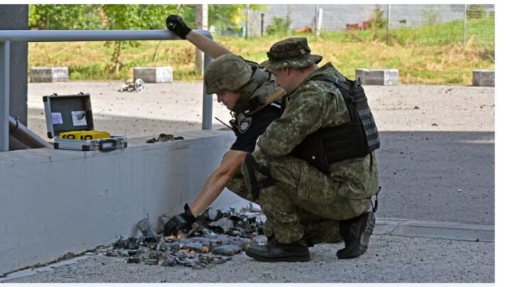 Guerre en Ukraine : les Etats-Unis vont livrer à Kiev des bombes à sous-munitions, un type d’armes très critiqué