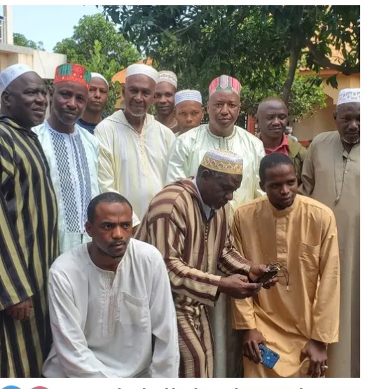 Labé : Cellou Baldé et le maire de Labé chez les sages de Koula Maoundé