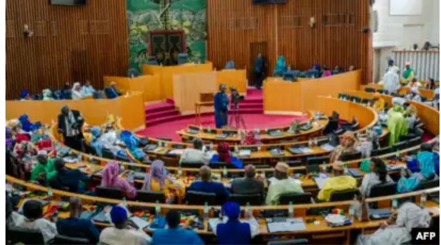 Les députés sénégalais suppriment un tribunal anti-corruption décrié