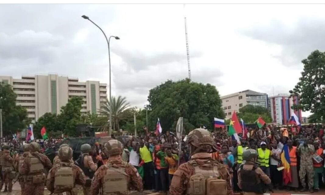 Burkina Faso: au moins 22 morts après une attaque dans la région Centre-Est