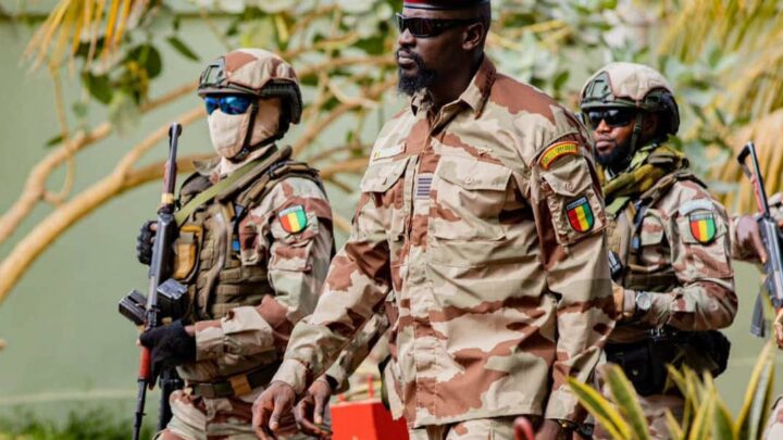 Tribune ! Colonel Doumbouya veut-il définitivement écarter « l’obstacle » Commandant Aly Camara ? (Par Alseny Farinta Camara) 