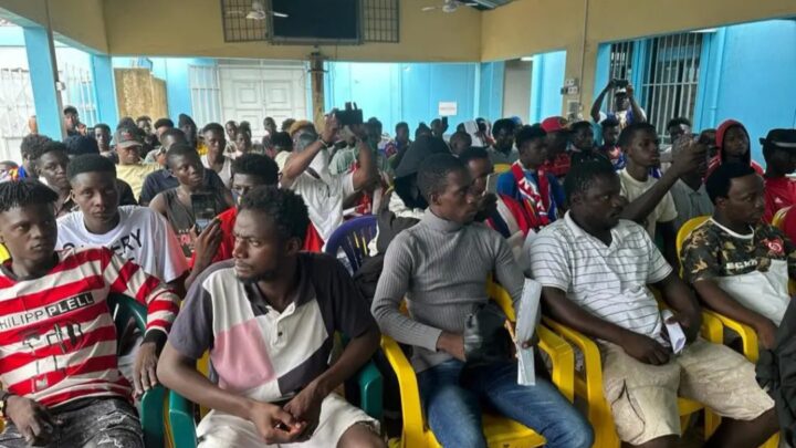 ARRIVÉE À CONAKRY DE MIGRANTS GUINÉENS EN PROVENANCE DU NIGER( OIM GUINÉE)