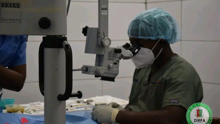 Armée : lancement d’une campagne gratuite de la chirurgie de la cataracte à Conakry