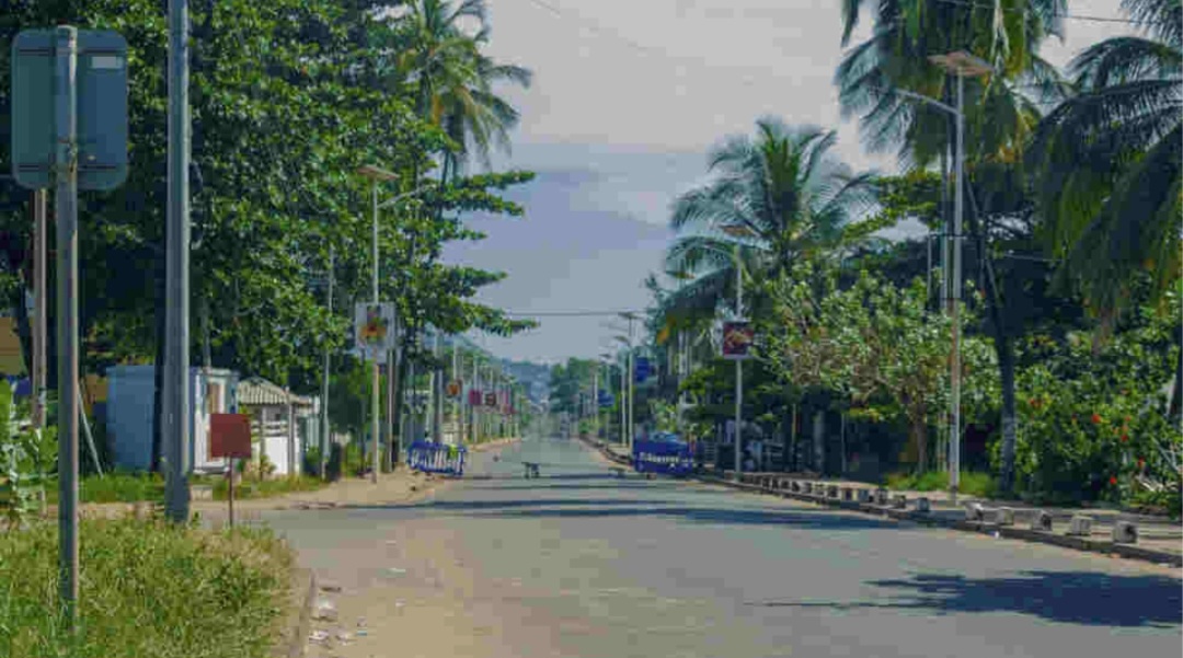 Sierra Leone: la plupart des responsables de l’attaque de la caserne arrêtés, annonce le président