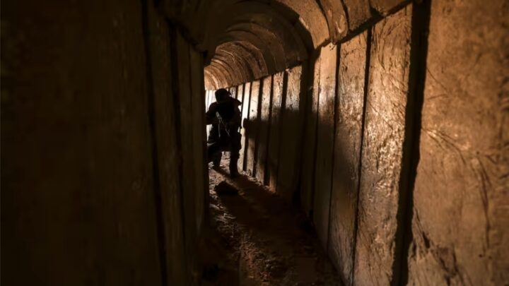 Guerre entre le Hamas et Israël : ce que contient le « plus grand tunnel » du Hamas