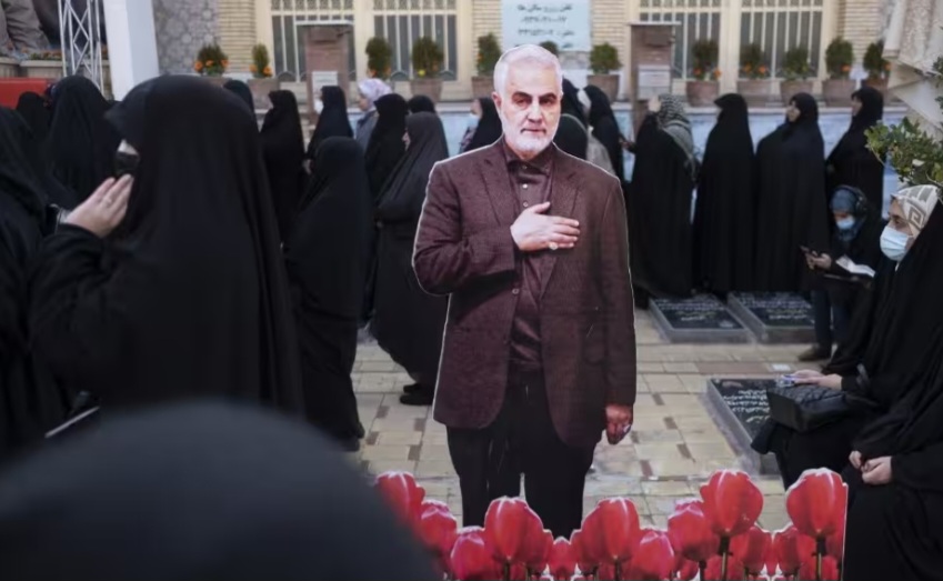 Iran : au moins 103 morts dans une double explosion près de la tombe du général Soleimani, assassiné par les Etats-Unis il y a quatre ans