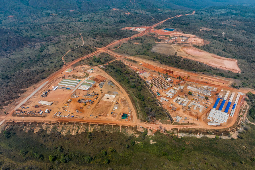 Guinée : sur le chantier de la plus grande mine du monde