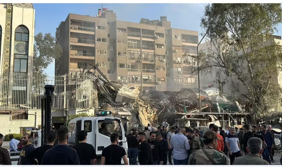Six morts dans une frappe attribuée à Israël près de l’ambassade d’Iran en Syrie