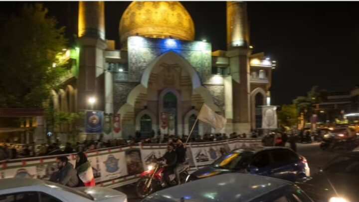 Conflit au Proche-Orient : l’Iran estime s’être vengé et met en garde Israël