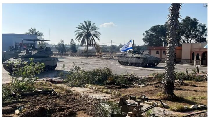 Guerre dans la bande de Gaza : Israël dit avoir pris le contrôle du côté palestinien du point de passage de Rafah avec l’Egypte