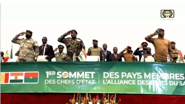 Le Burkina Faso, le Mali et le Niger s’unissent au sein d’une « confédération »