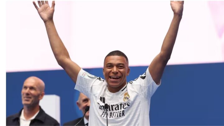 Football : « Je vais donner ma vie pour ce club », promet Kylian Mbappé devant les supporters du Real Madrid