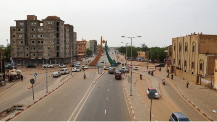 Niger: la justice ordonne la libération provisoire de quatre ex-ministres du président déchu Mohamed Bazoum