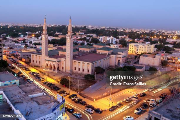 Présidentielle en Mauritanie: le président sortant Ghazouani en tête, l’opposant Biram Dah Abeid conteste