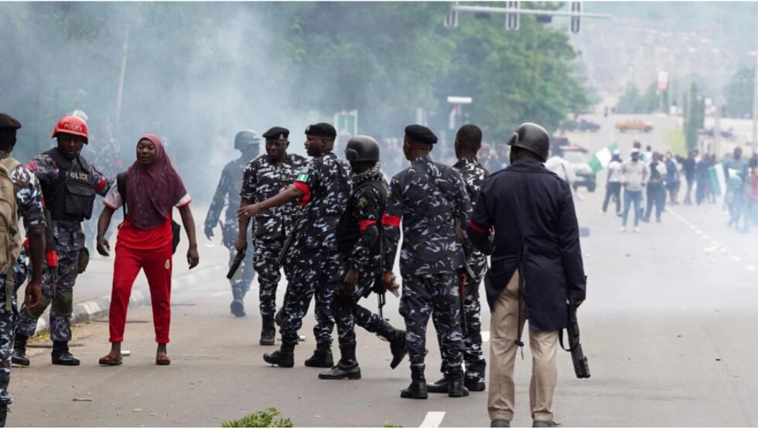 Nigeria: des milliers de manifestants dans les rues pour exiger de meilleures conditions de vie