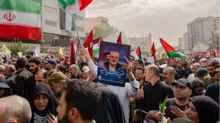 Guerre au Proche-Orient : le chef du Hamas, Ismaïl Haniyeh, a été assassiné par un « projectile à courte portée », affirme l’Iran