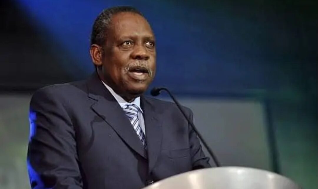 Il était l’«ayatollah» du foot africain, l’ancien président de la CAF Issa Hayatou est mort