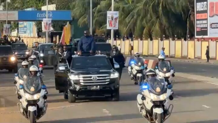 Guinée : Mamadi Doumbouya a regagné Conakry