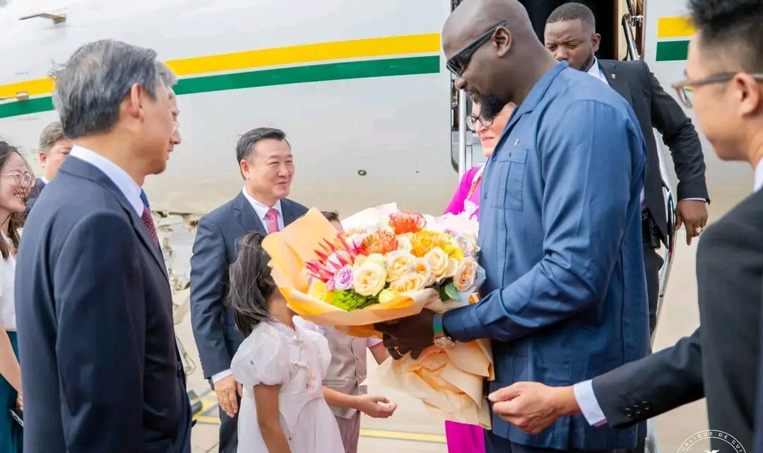 FOCAC 2024 : Le couple présidentiel arrive à Pékin pour un sommet historique