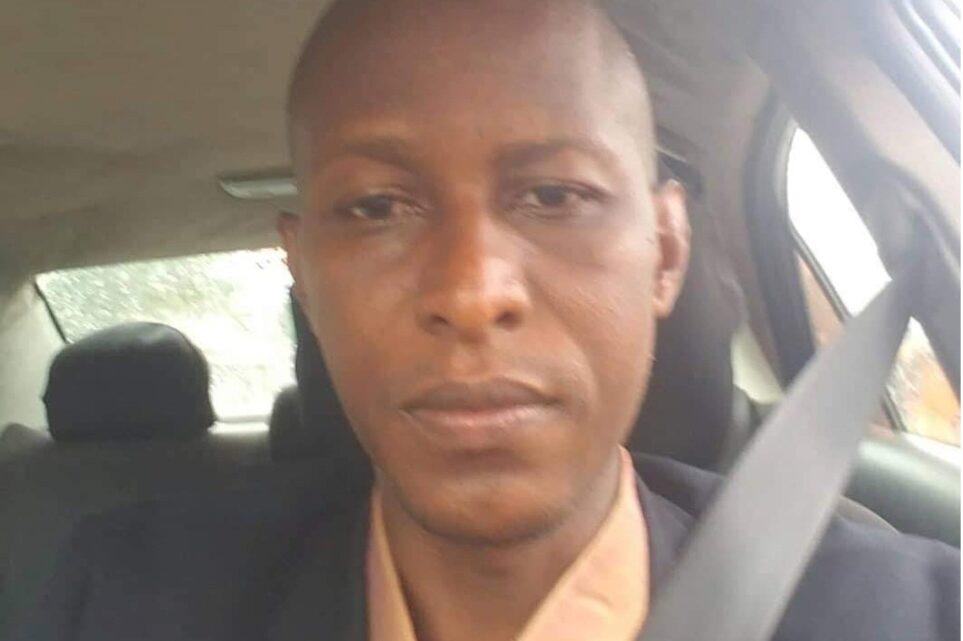 Conakry: le journaliste Mamadou Saliou Diallo violemment agressé par un policier armé