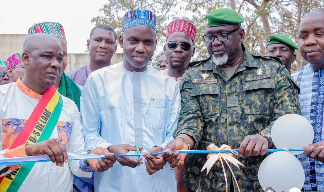 LABE : Dr Oumar Diouhé BAH préside la cérémonie d’inauguration de la centrale d’oxygène de l’Hôpital régional