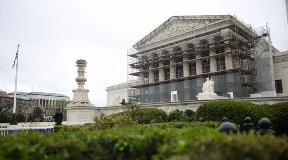 La Cour suprême américaine suspend les expulsions de migrants vénézuéliens décidées par l&rsquo;administration Trump