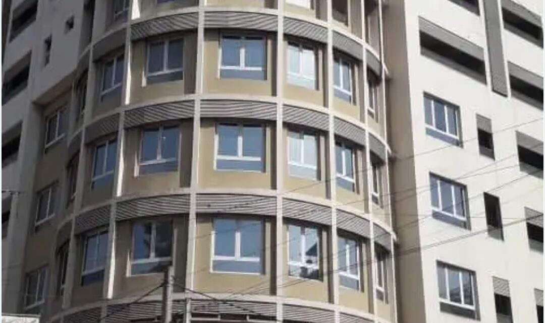 En images,  les immeubles construits par Dr Diané mis en vente aux enchères